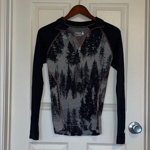 Smartwool Women’s Merino 250 Tree Print Half-Zip Base Layer Top – Black & Gray